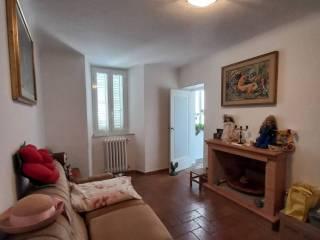 Appartamento corso Giuseppe Garibaldi 1, Centro, Monte Vidon Corrado