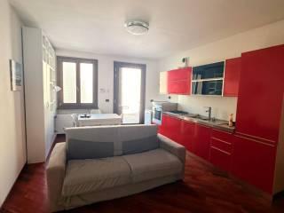 Bilocale via Isonzo, Centro, Casciago — foto 9 di 11