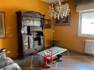 Trilocale via Castelfidardo, Ospedale, Busto Arsizio