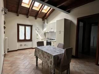 Appartamento buono stato, secondo piano, Centro, Poggio Rusco — foto 5 di 8