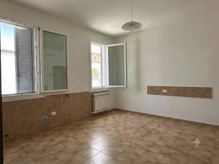 Terratetto unifamiliare 130 m², ottimo stato, Centro, Poggio Rusco — foto 4 di 23