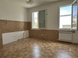 Terratetto unifamiliare 130 m², ottimo stato, Centro, Poggio Rusco — foto 2 di 23