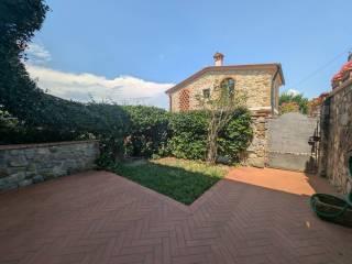 Monolocale via Sasso Carlo 26, Bacchereto, Carmignano — foto 11 di 17