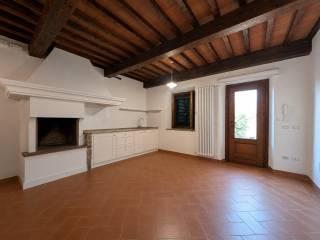 Monolocale via Sasso Carlo 26, Bacchereto, Carmignano