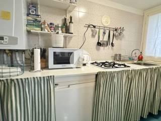 Bilocale via Giovanni Battista Mari 5, Centro Storico, Reggio Emilia — foto 11 di 18