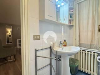 Bilocale via Giovanni Battista Mari 5, Centro Storico, Reggio Emilia — foto 6 di 18