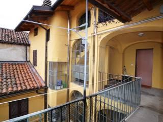 Trilocale Costa del Vernato 16, Centro Storico, Biella — foto 7 di 18