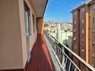 Trilocale salita Cataldi 20b, Sestri Ponente, Genova