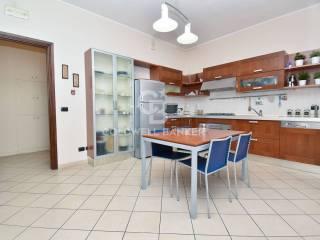 Trilocale via Vitaliano Brancati 15, Centro, Aci Castello