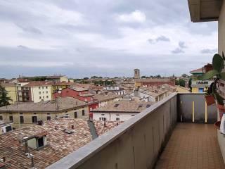 Attico ottimo stato, 76 m², Parco Ducale - Oltretorrente, Parma — foto 8 di 13