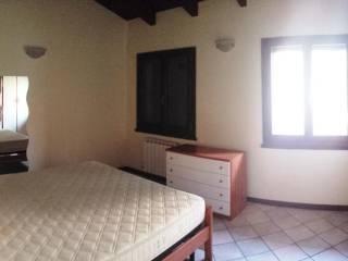 Trilocale buono stato, primo piano, Centro, Castelvetro di Modena — foto 13 di 20