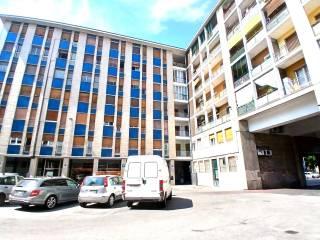 Appartamento piazzale Della Castellina 15, Stazione, Ferrara — foto 12 di 26