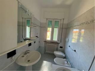 Bilocale via Varese, 30, Castelnuovo Bozzente — foto 17 di 22