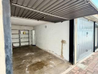 Bilocale via Filippo Turati 37, Centro, Brugherio — foto 20 di 24