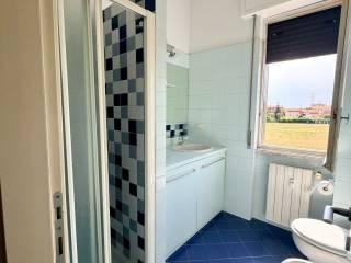 Bilocale via Filippo Turati 37, Centro, Brugherio — foto 8 di 24