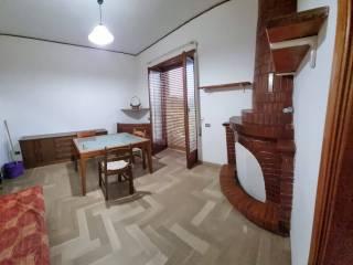 Trilocale via Farneto 21, Centro, Supino