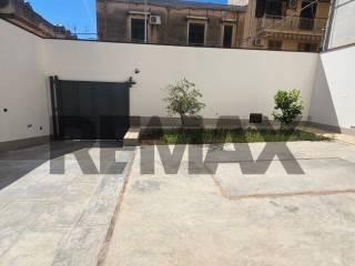 Appartamento via Affatigato 36-40, Centro, Santa Flavia — foto 4 di 24