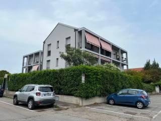 Trilocale via Friuli 23, Centro, Lomazzo — foto 15 di 24