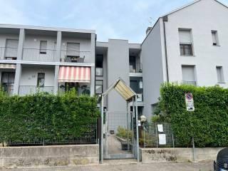 Trilocale via Friuli 23, Centro, Lomazzo — foto 22 di 24