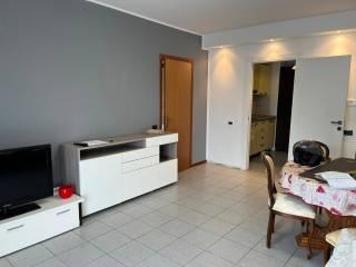 Trilocale via Friuli 23, Centro, Lomazzo — foto 10 di 24