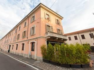 Bilocale via Luciano Manara 12, San Biagio, Monza