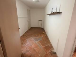 Trilocale primo piano, Solarolo, Manerba del Garda