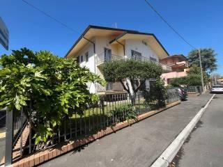 Villa bifamiliare viale Rivoli 5, Marano - Spontricciolo, Riccione — foto 26 di 37