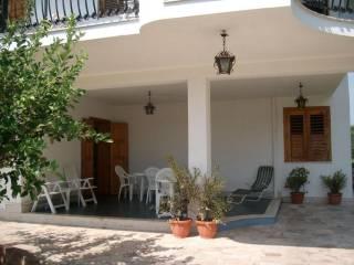 Villa a schiera 3 locali, buono stato, Fontane Bianche, Siracusa — foto 11 di 13