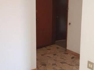 Trilocale via Achille Grandi 9, Centro, Muggiò — foto 8 di 14