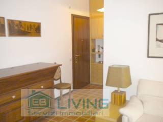 Bilocale via Alcide De Gasperi 20, Centro, Merate — foto 14 di 18