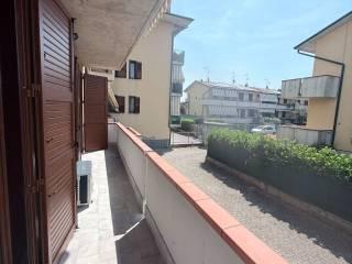 Trilocale via Maria Montessori 25, Centro, Mulazzano — foto 3 di 20