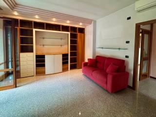 Appartamento via Guglielmo Marconi 8, Centro, Sovizzo — foto 24 di 27
