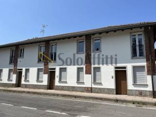 Trilocale via Valle 9, Centro, Valle Salimbene — foto 2 di 21