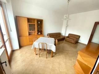 Bilocale piazza Vittorio Alfieri 12, Centro, Mombercelli — foto 6 di 13