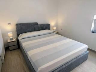 Bilocale Vico 4 3, Locri — foto 4 di 7