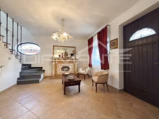Villa unifamiliare via Elio Vittorini 10, Centro, Pedara — foto 6 di 22