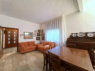 Villa bifamiliare, buono stato, 172 m², Centro, Porto Viro — foto 25 di 38