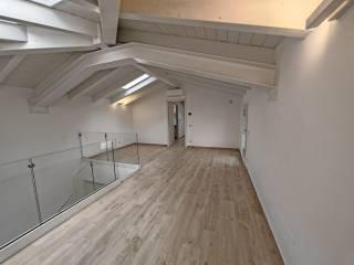 Attico via Cantoreggio 34, Masnago, Varese — foto 12 di 37