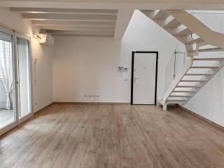 Attico via Cantoreggio 34, Masnago, Varese — foto 8 di 37