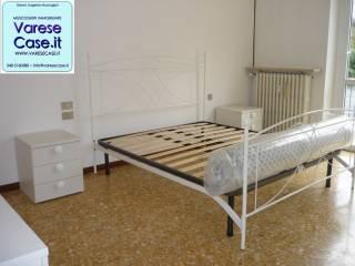 Trilocale via Varese, Centro, Ispra — foto 7 di 17