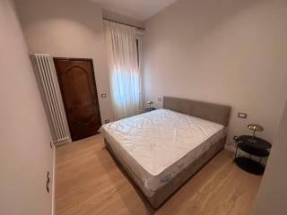 Bilocale via Arienti 42, Castiglione - Tribunale, Bologna