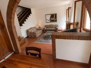 Villa bifamiliare, buono stato, 130 m², San Giorgio Bigarello — foto 7 di 14