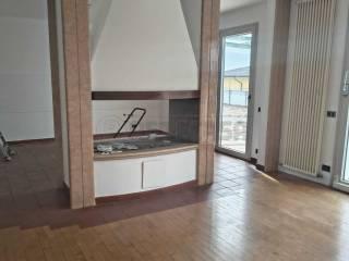 Appartamento via Piazzon, Centro, Creazzo — foto 7 di 10