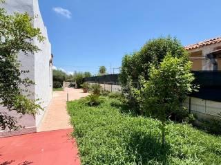 Villa unifamiliare via Lago Trasimeno 27, Fontane Bianche, Siracusa — foto 2 di 31