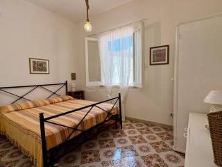 Villa unifamiliare via Lago Trasimeno 27, Fontane Bianche, Siracusa — foto 7 di 31