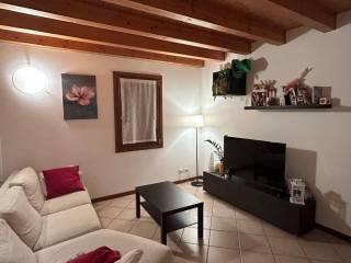 Bilocale via Trento 31, Valvasone, Valvasone Arzene