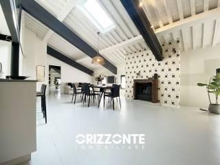 Attico piazza Libertà, Centro, Bassano del Grappa — foto 4 di 16