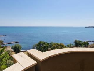 Trilocale largo Luigi Chiarelli, Trani