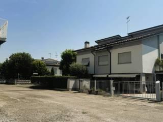 Bilocale viale Don Giovanni Minzoni, Sissa, Sissa Trecasali — foto 26 di 26