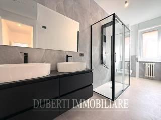 Trilocale via Carlo Avegno, Centro, Varese — foto 11 di 11